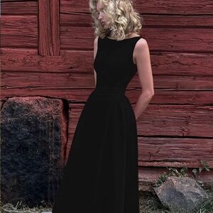 VIRAL TIKTOK SHOP Backless A-Line Midi Dress Black Size Small